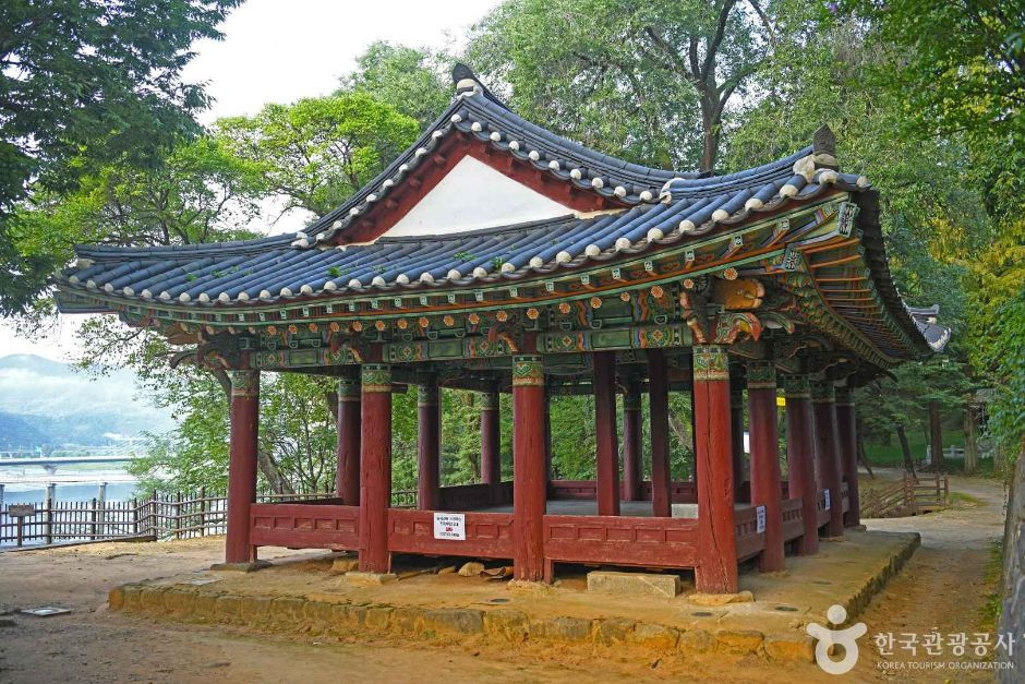 금강정 여행 추천 - 로드트립