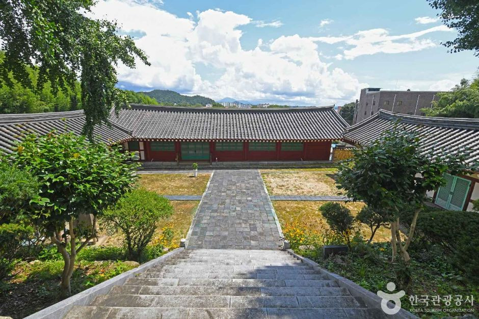 담양향교 여행 추천 - 로드트립