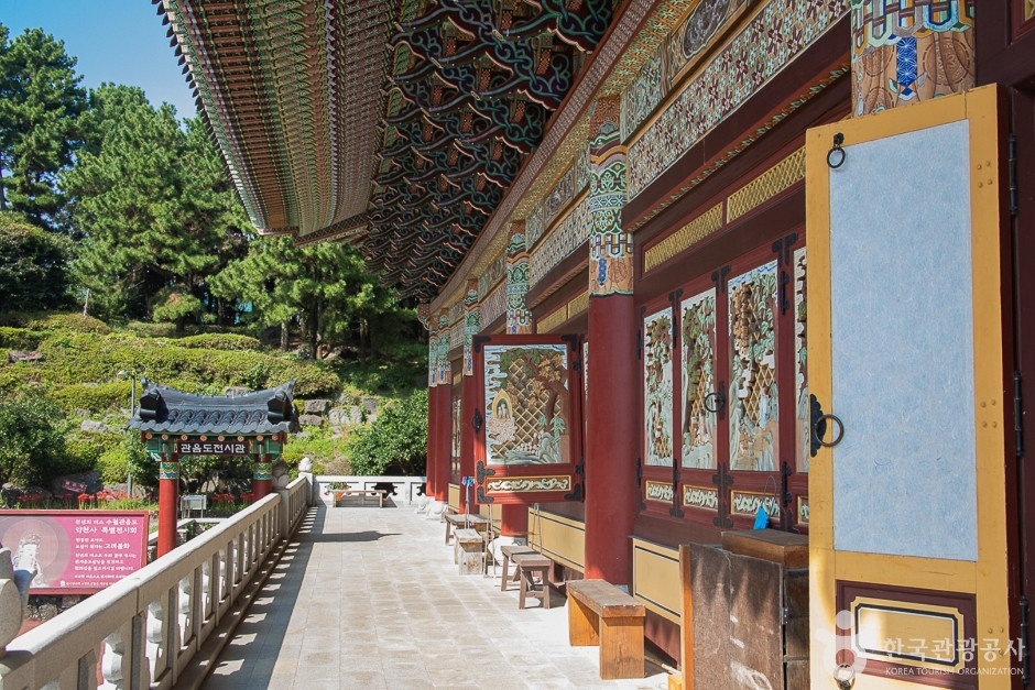 약천사(제주) 여행 추천 - 로드트립