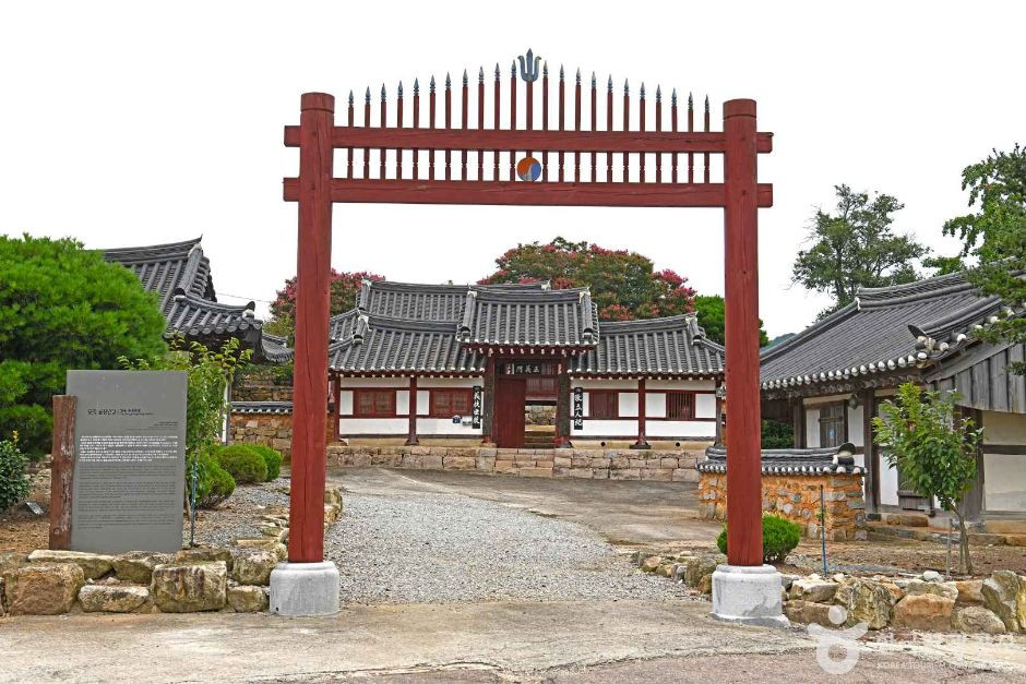 묘장영당 여행 추천 - 로드트립