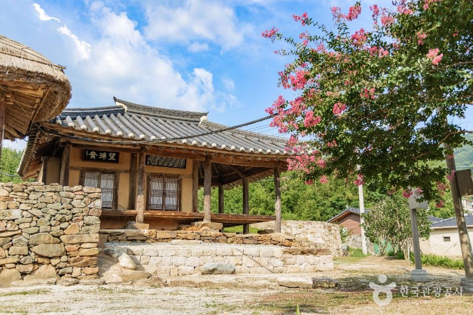 군지촌정사 여행 추천 - 로드트립