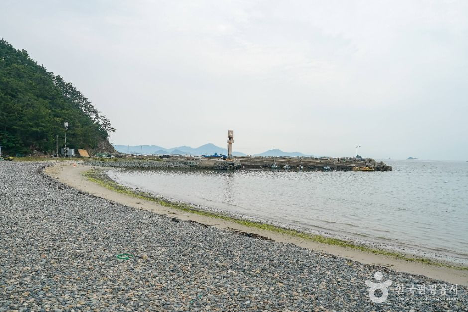 두모몽돌해변 여행 추천 - 로드트립