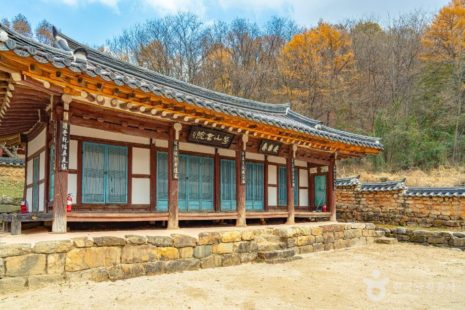 화산사(장수) 여행 추천 - 로드트립