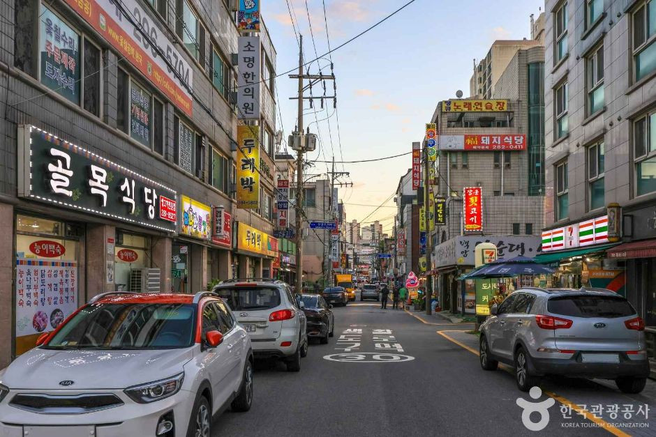 기흥맛깔촌 여행 추천 - 로드트립