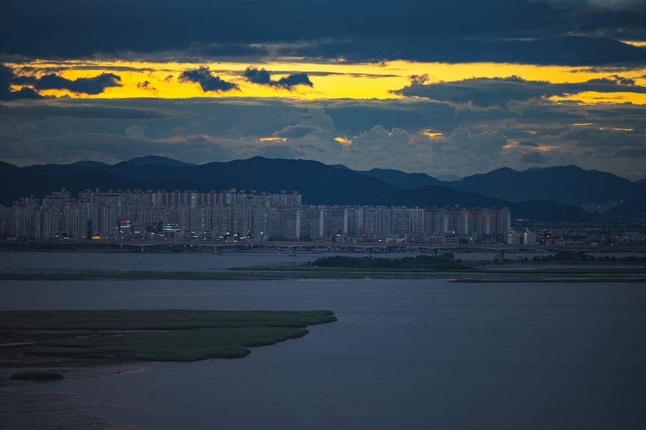 낙동강하구 (부산 국가지질공원) 여행 추천 - 로드트립