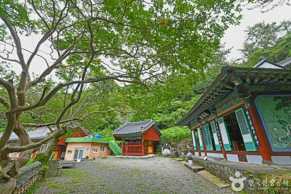 봉래사 여행 추천 - 로드트립