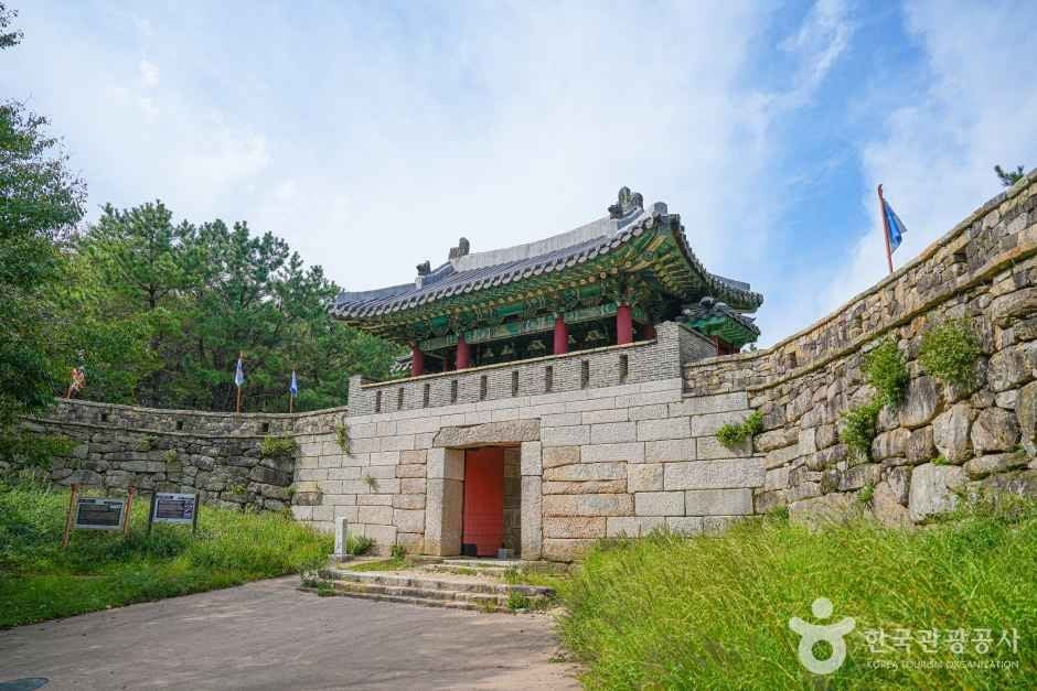 금정산성 여행 추천 - 로드트립