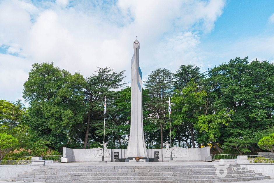 현충탑(광주) 여행 추천 - 로드트립
