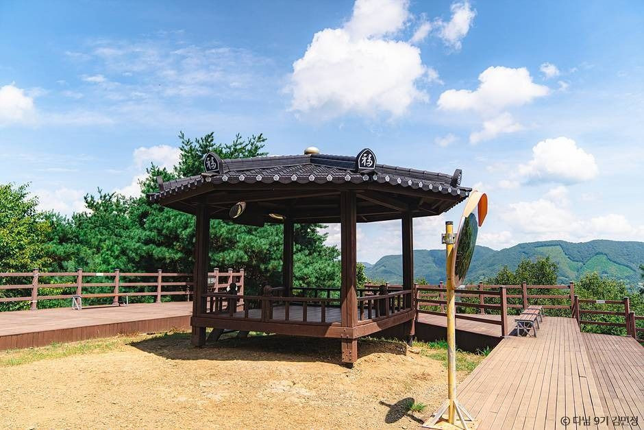둔주봉 여행 추천 - 로드트립