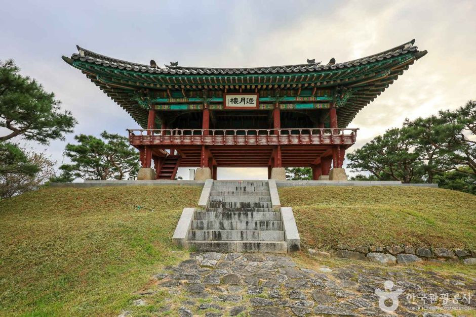영월루 여행 추천 - 로드트립