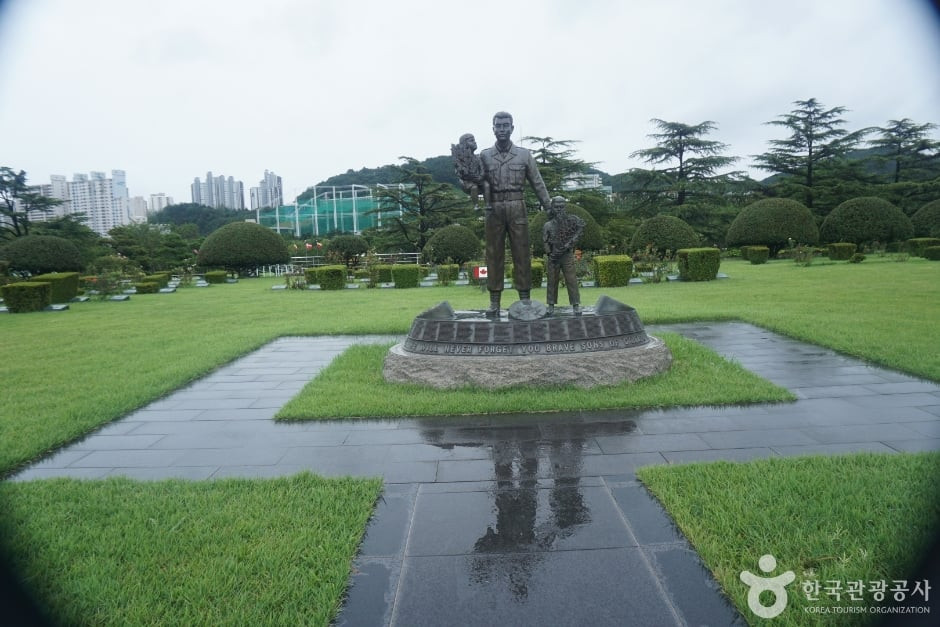 유엔기념공원 여행 추천 - 로드트립