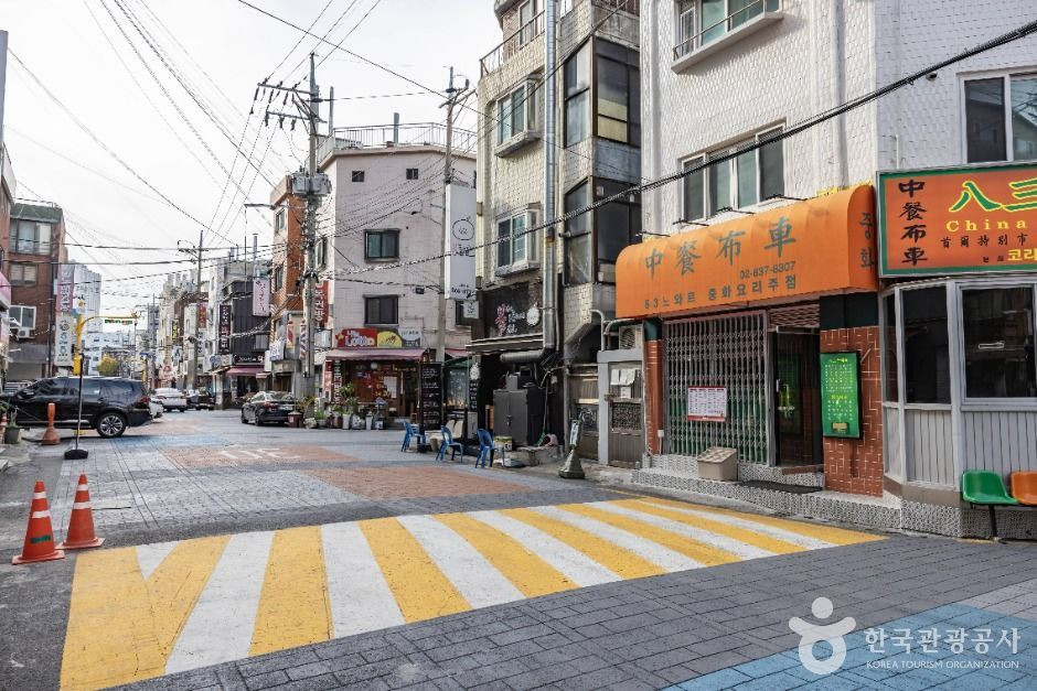 국제음식문화거리(INTERNATIONAL FOOD STREET) 여행 추천 - 로드트립