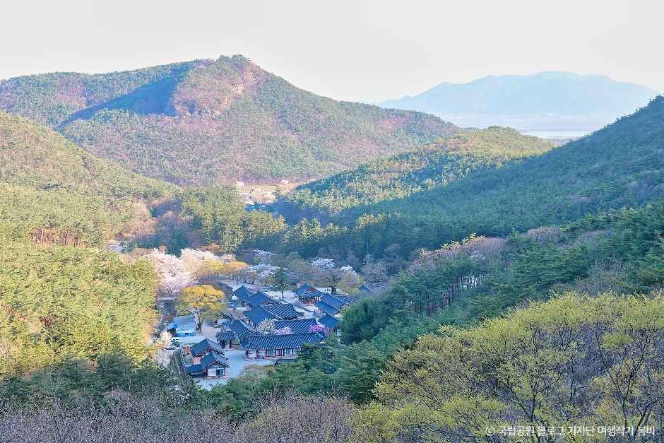 내소사(부안) 여행 추천 - 로드트립