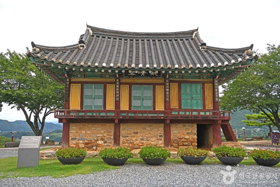 제천 청풍 응청각 여행 추천 - 로드트립