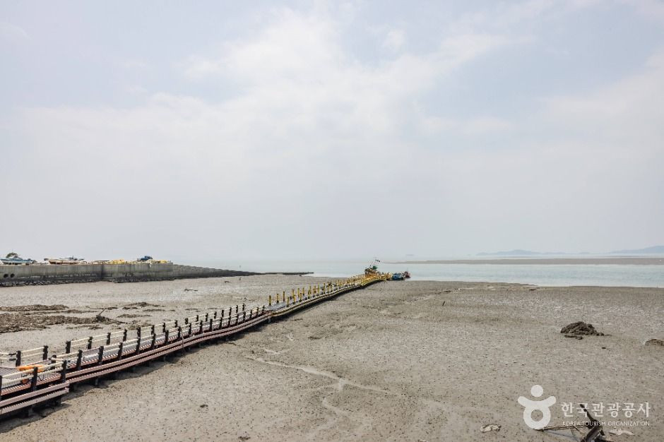 장구너머항 여행 추천 - 로드트립