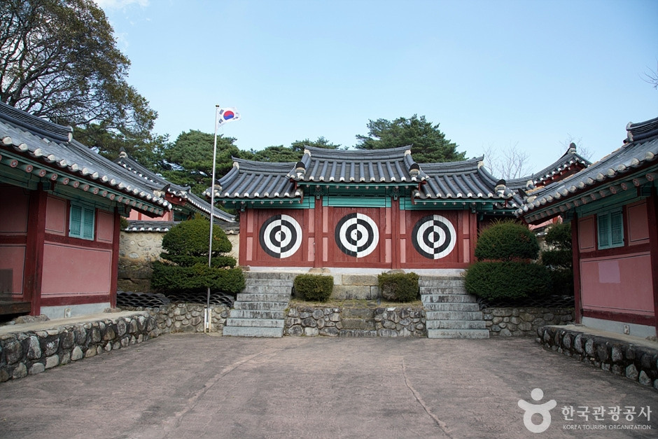 양양향교 여행 추천 - 로드트립