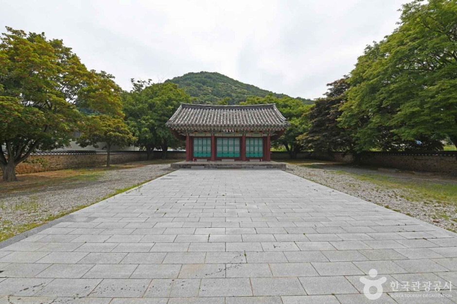 충현서원 여행 추천 - 로드트립