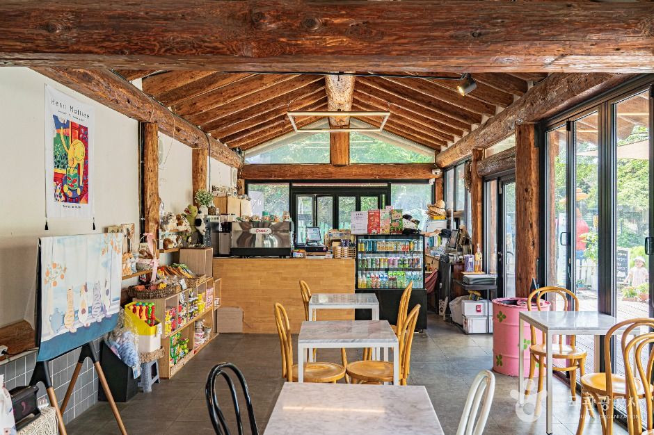 피싱파크 진산각 여행 추천 - 로드트립