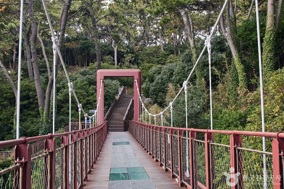 해운대 동백섬 여행 추천 - 로드트립