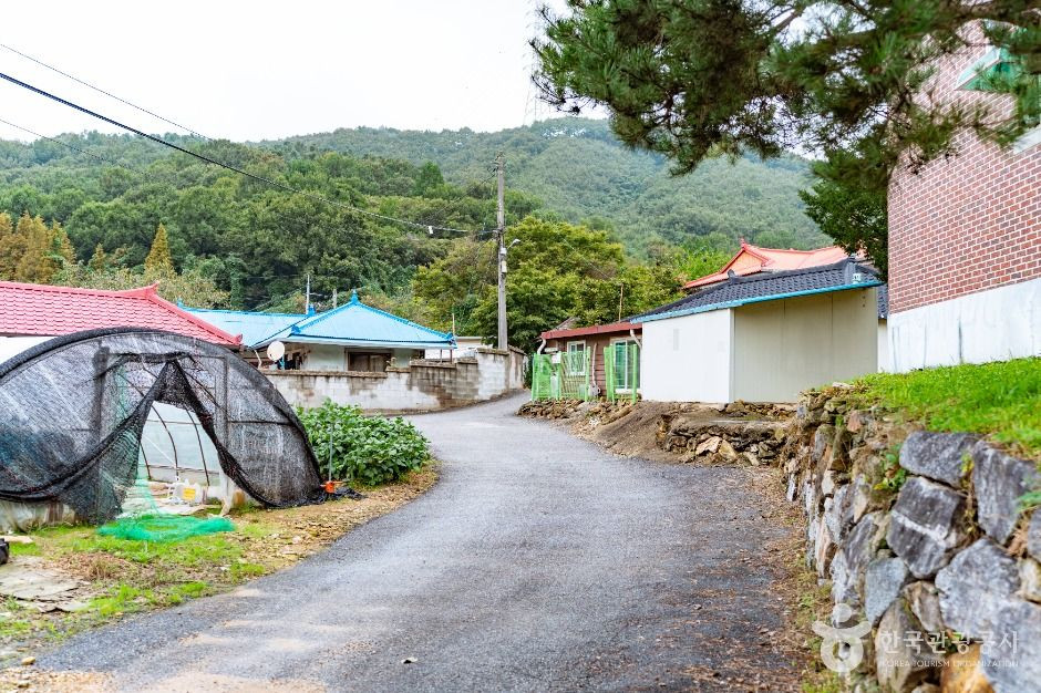 아산 대통령마을(농촌전통테마) 여행 추천 - 로드트립