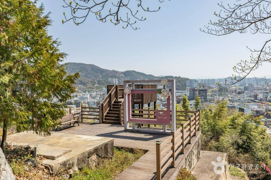 공마당둘레길 여행 추천 - 로드트립