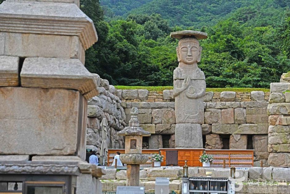 충주 미륵리 석조여래입상 여행 추천 - 로드트립