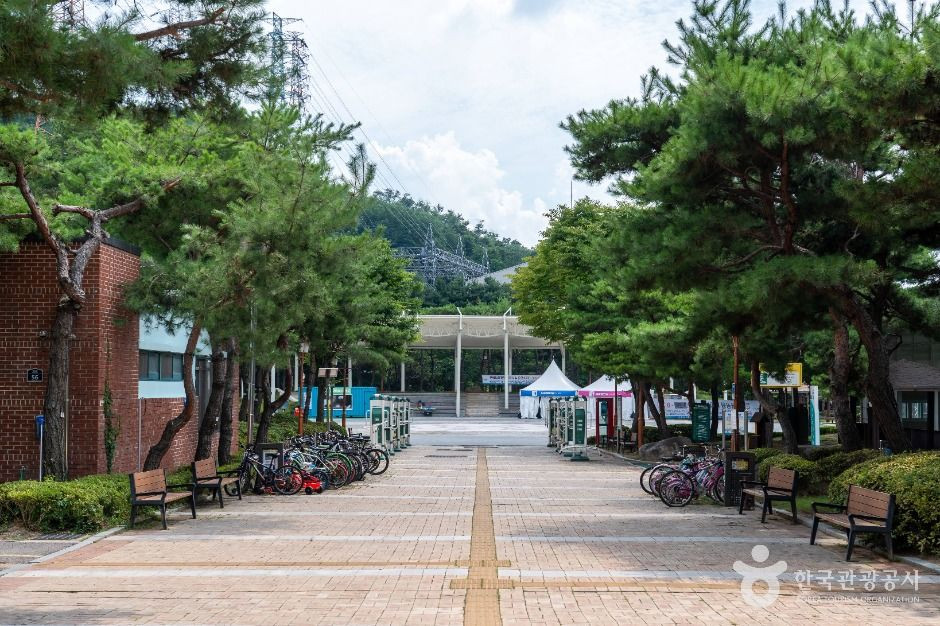 문원체육공원 여행 추천 - 로드트립