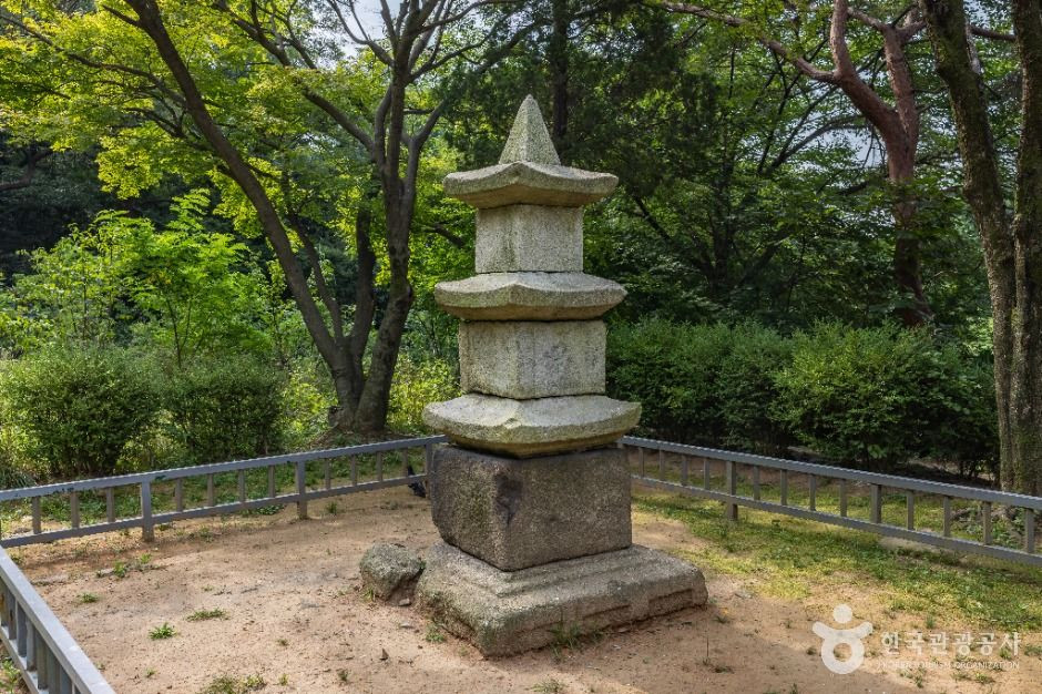 봉일사지삼층석탑 여행 추천 - 로드트립