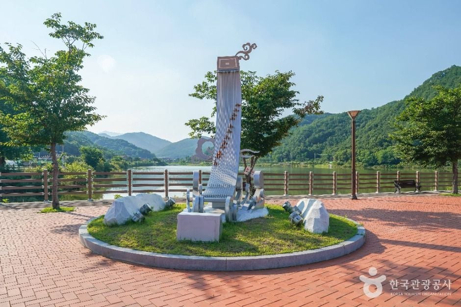 중화저수지 여행 추천 - 로드트립