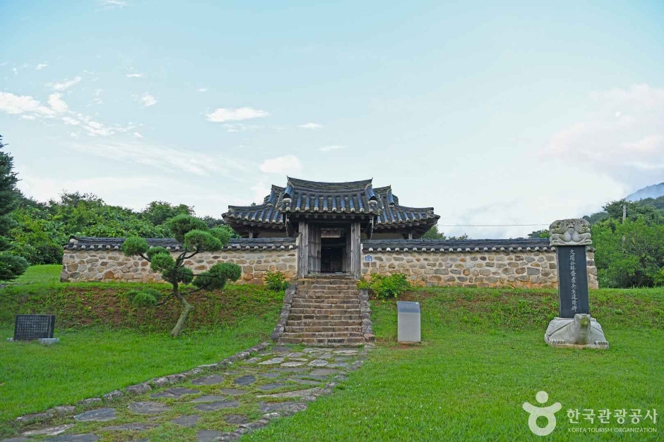 괴산 수월정 여행 추천 - 로드트립