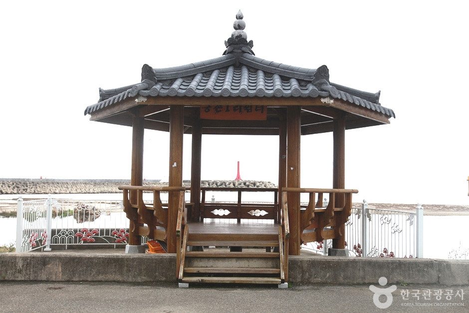 궁촌해변(궁촌해수욕장) 여행 추천 - 로드트립