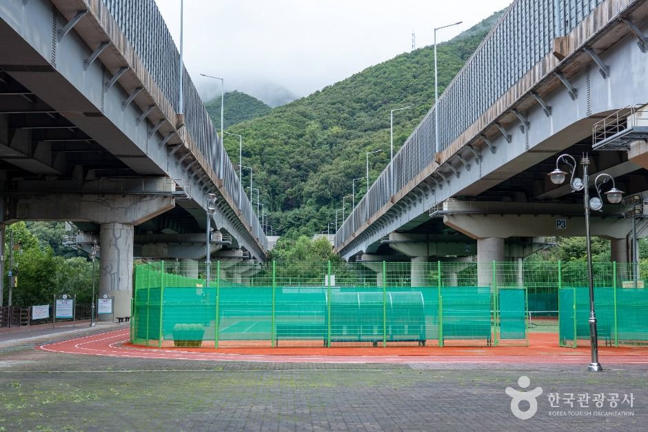 산본IC체육공원 여행 추천 - 로드트립