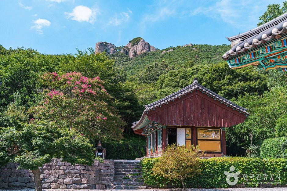 개암사 여행 추천 - 로드트립