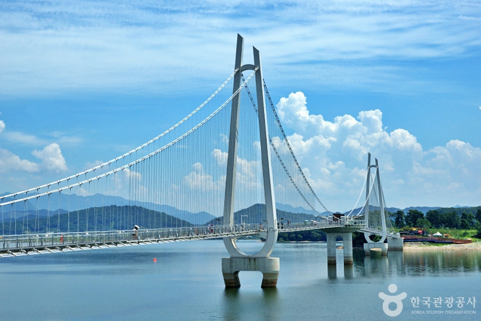 탑정저수지 여행 추천 - 로드트립