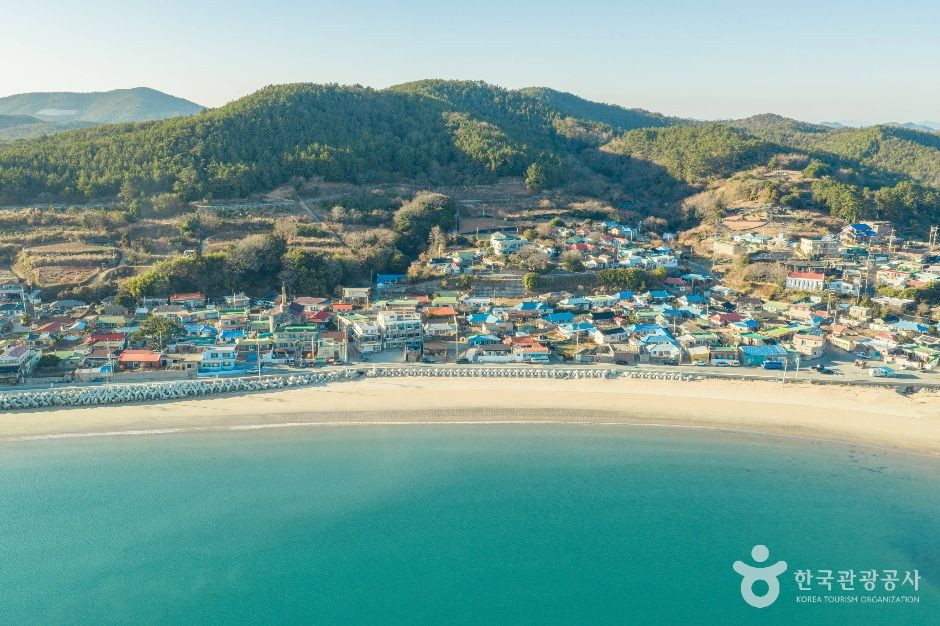 동고리해수욕장 여행 추천 - 로드트립