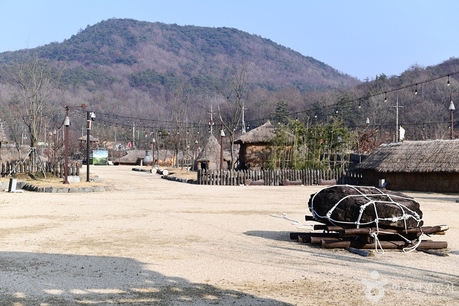 화순 고인돌선사체험장 여행 추천 - 로드트립