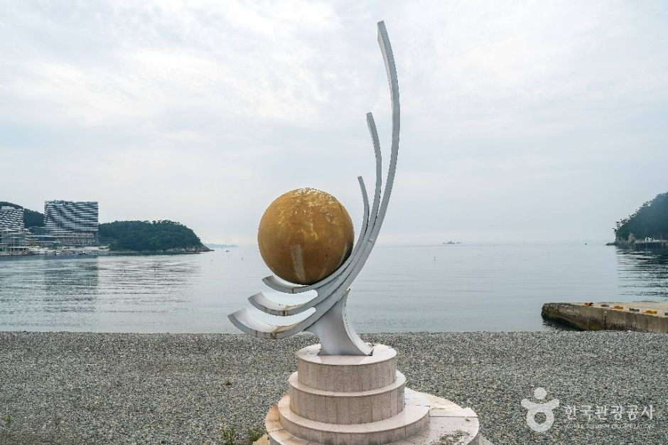 농소몽돌해변 여행 추천 - 로드트립
