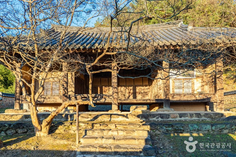 영동 세천재 여행 추천 - 로드트립