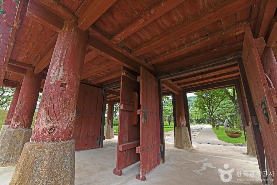 제천 청풍 금남루 여행 추천 - 로드트립