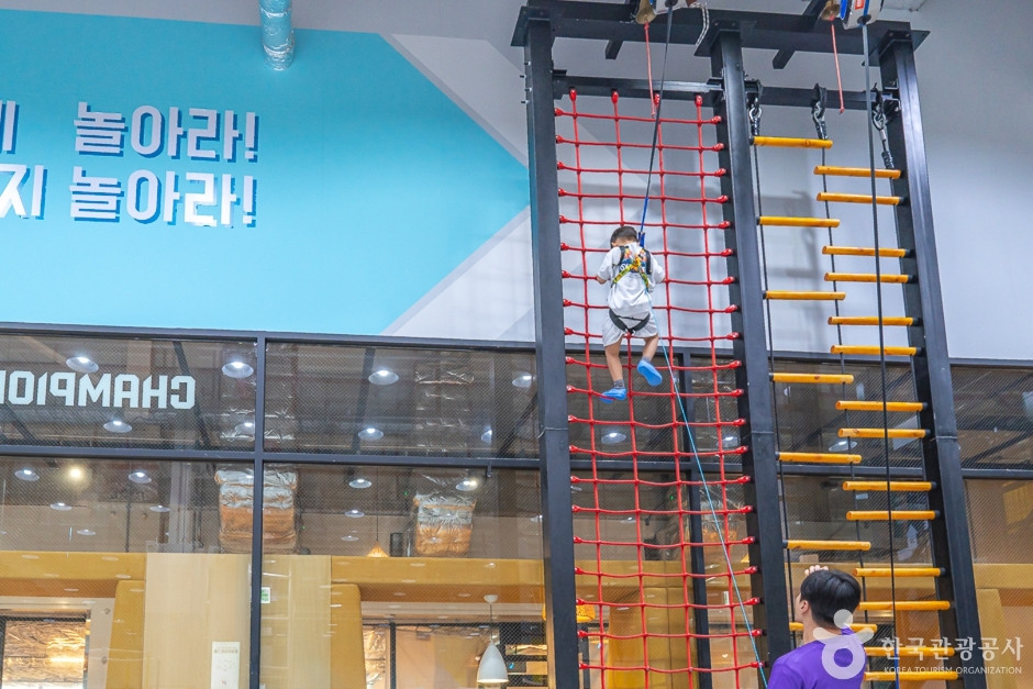 챔피언1250 원더아리아청주점 여행 추천 - 로드트립