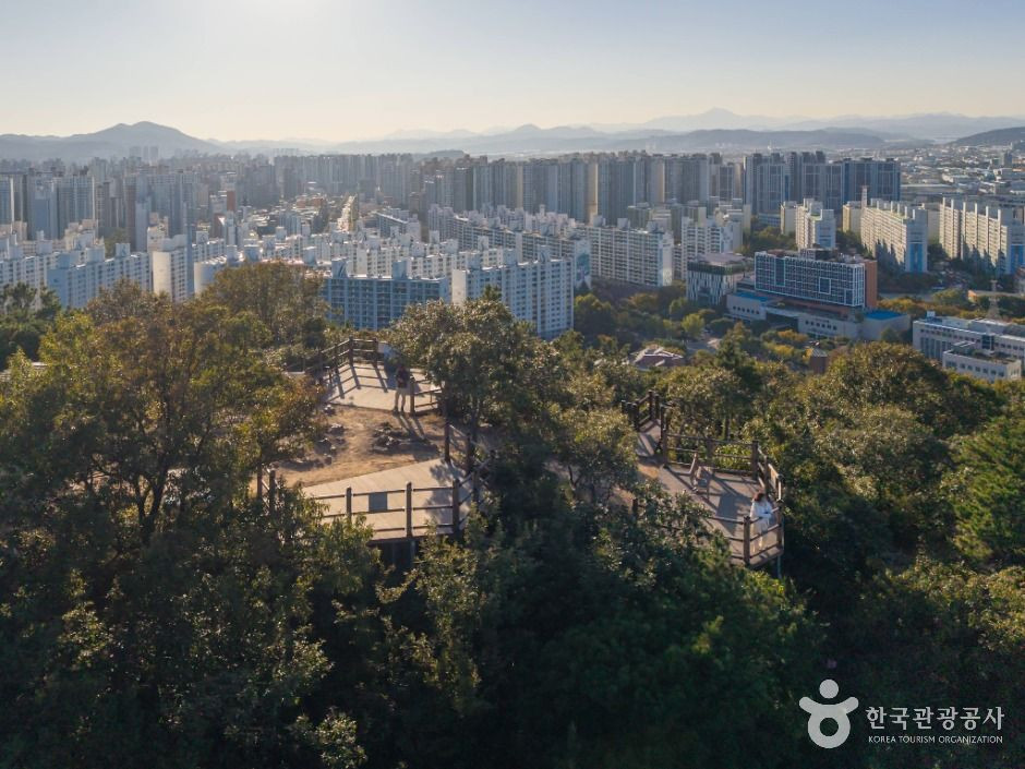 학산공원 여행 추천 - 로드트립