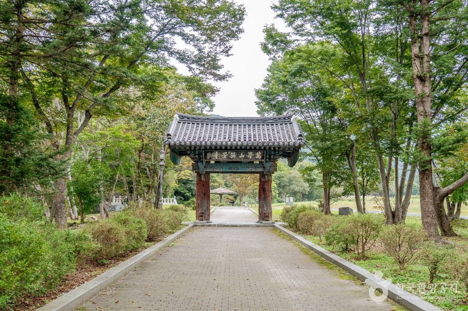 무량사(부여) 여행 추천 - 로드트립