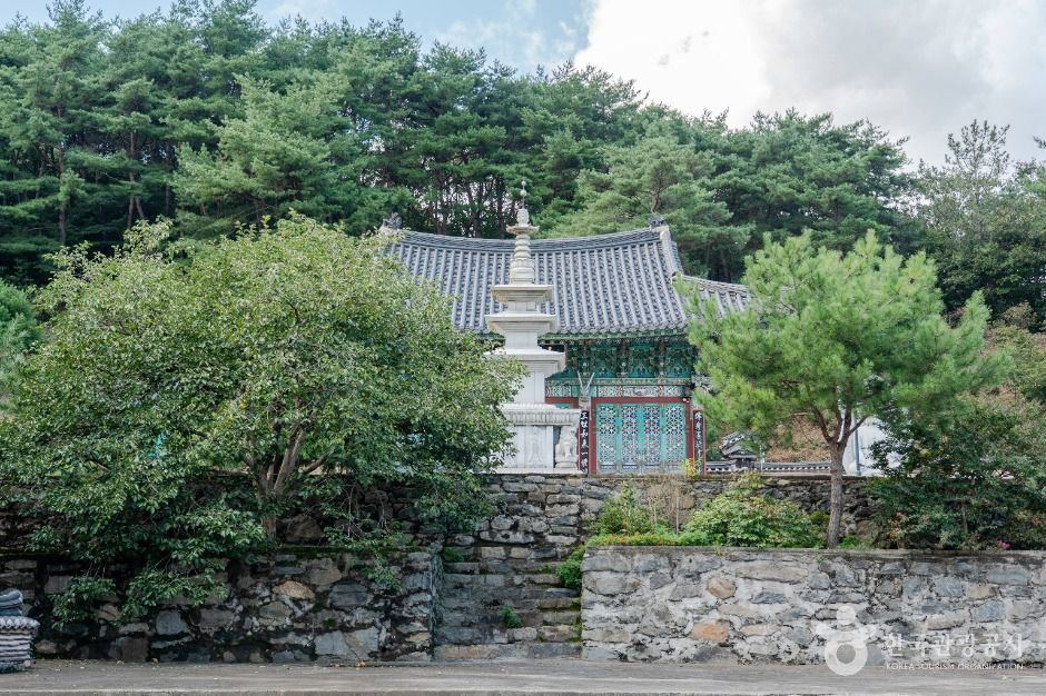 무진암(부여) 여행 추천 - 로드트립