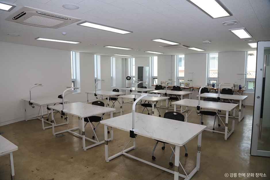 강릉 한복 문화 창작소 여행 추천 - 로드트립