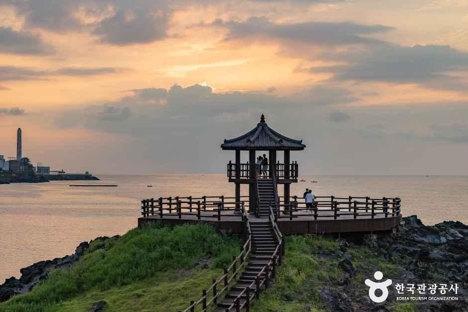 닭머르해안길 여행 추천 - 로드트립