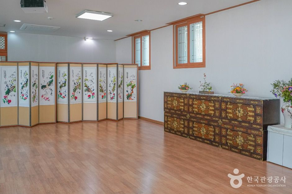 안산시행복예절관 여행 추천 - 로드트립