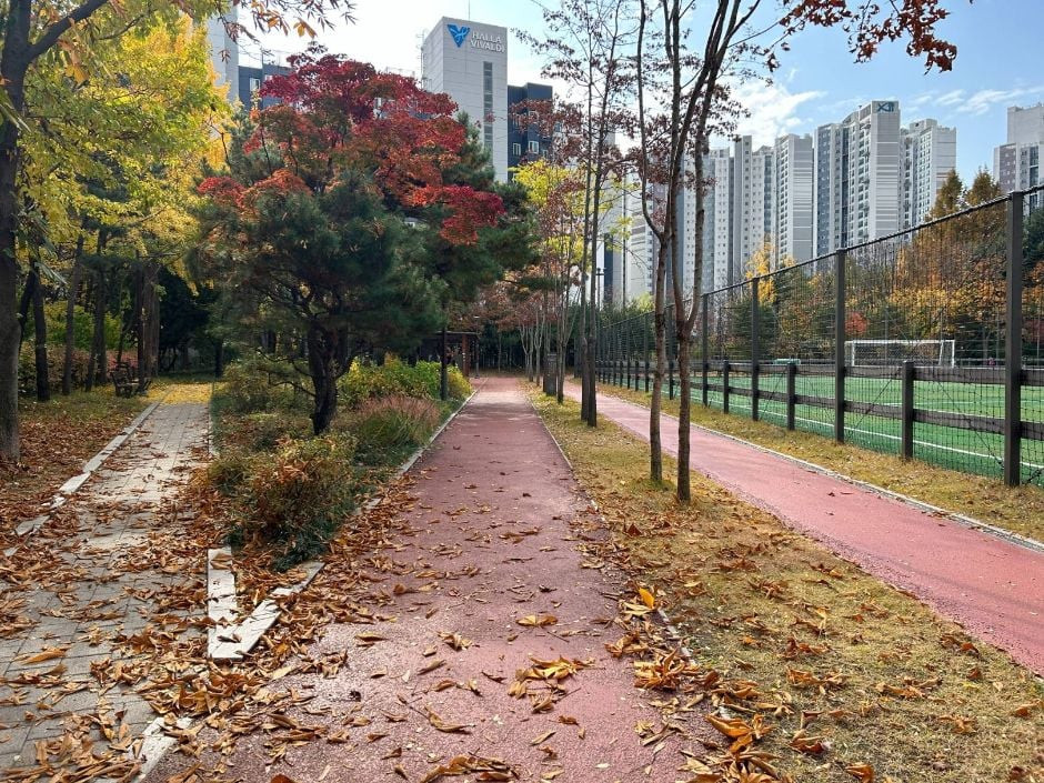 손기정체육공원 여행 추천 - 로드트립