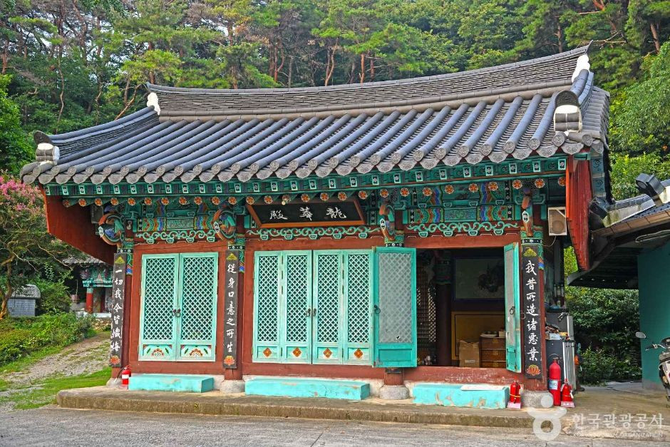 미륵암(남원) 여행 추천 - 로드트립