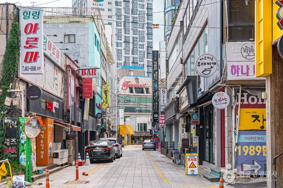 구시청사거리 여행 추천 - 로드트립
