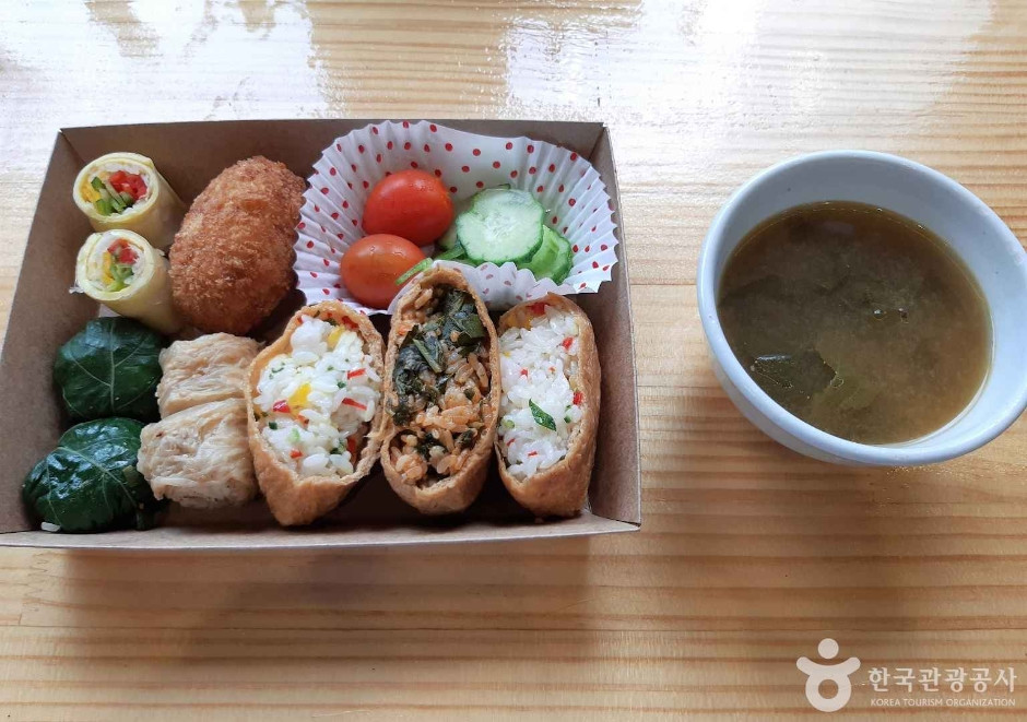 영농조합 장촌마을 여행 추천 - 로드트립